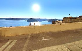 Port 531 Savynomad Harbour Residences Valletta Wow Views